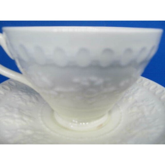 Wedgwood Of Etruia And Barlaston Wellesley Cream Color Cup And Saucer - Picture 2 of 10